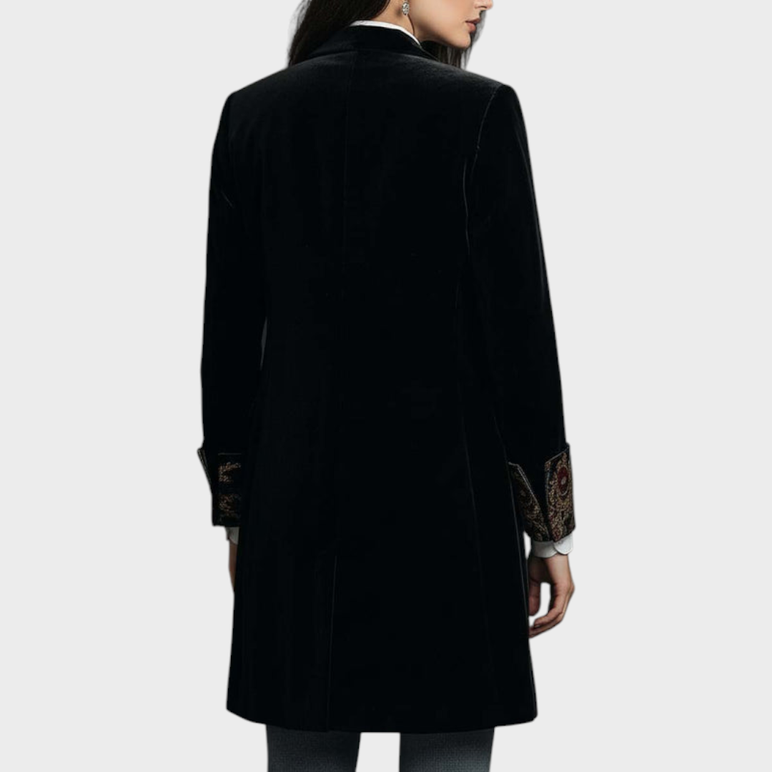 Meanne | Black Velvet Blazer with Baroque Print on the Handles – Timeless Vintage Luxury