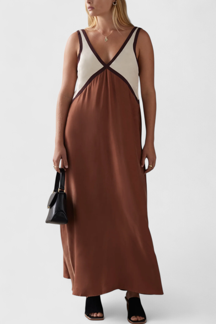 Diamond Boho Summer Dress with V Neckline