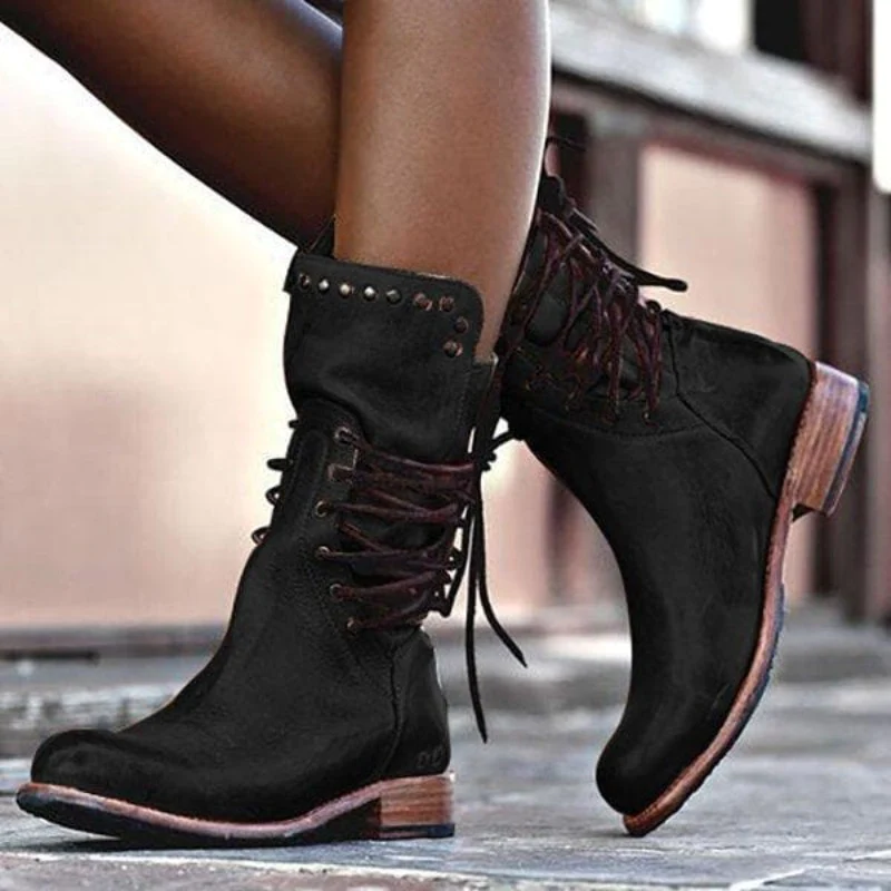 Sophia | elegant boots with a raised heel