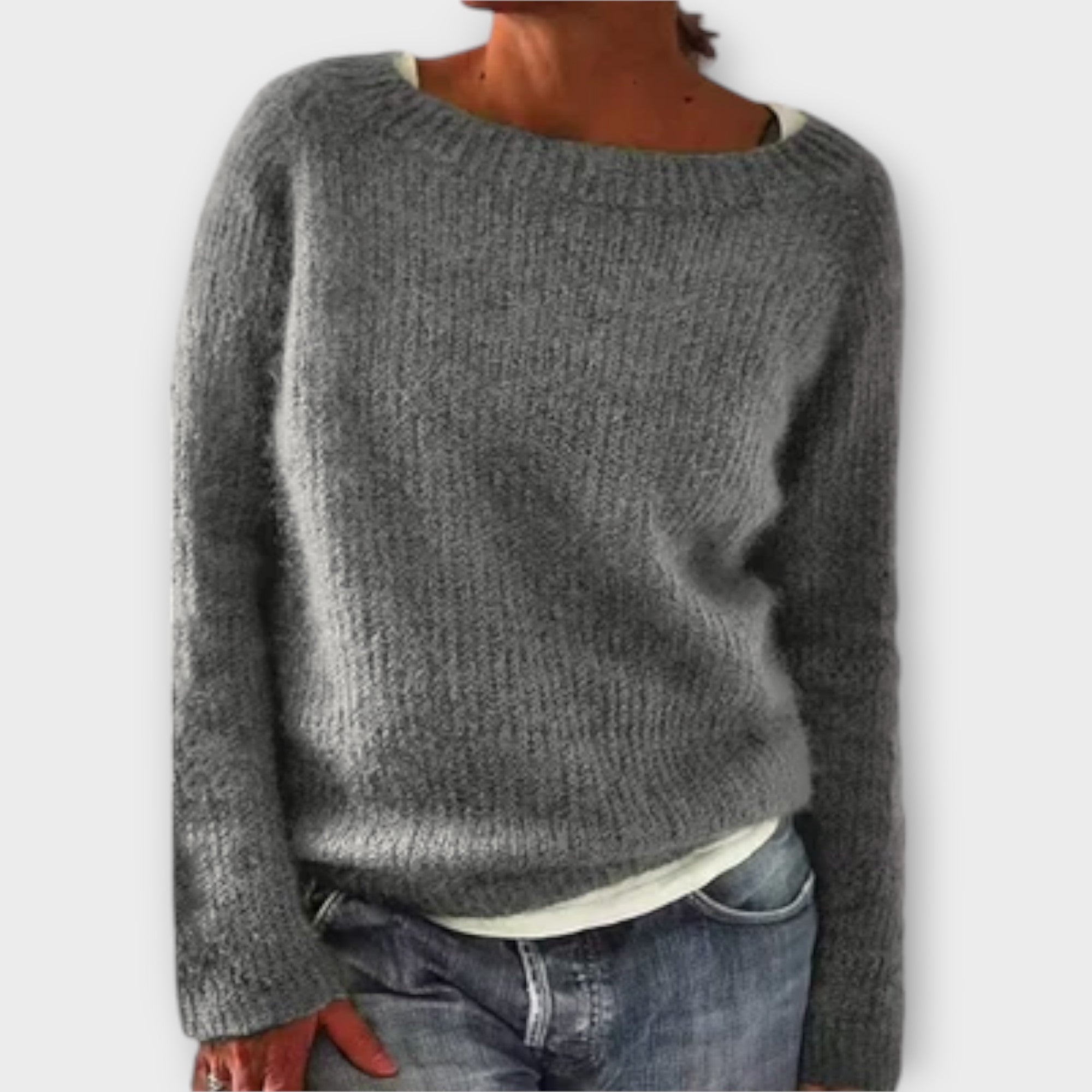 Regine – solid colored knitted sweater