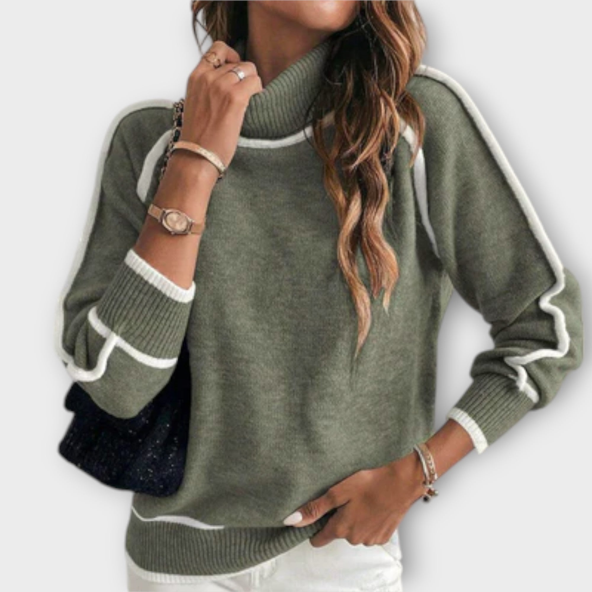 Christine - Luxurious knitted sweater in olive
