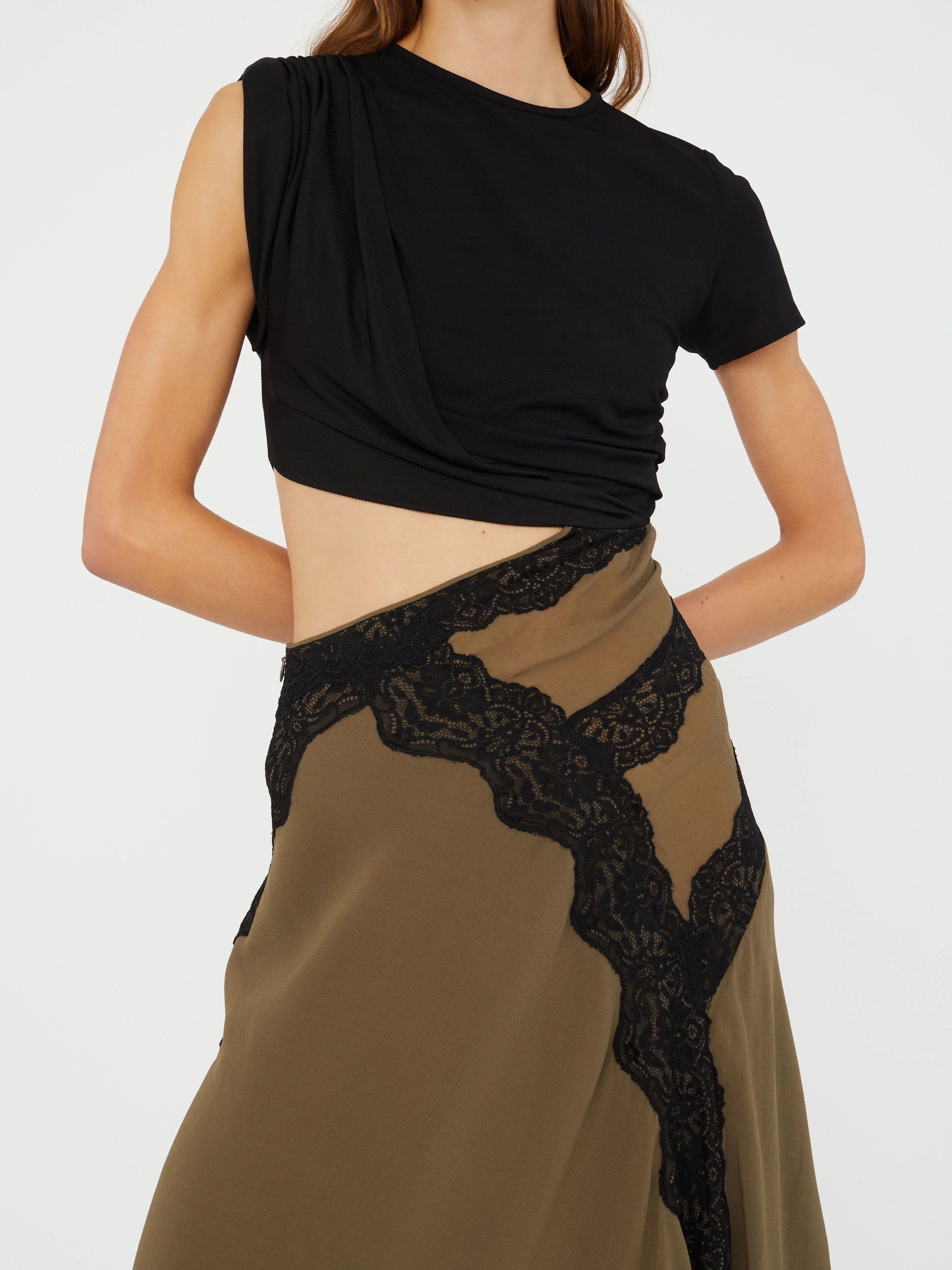 Alice | Midi dress with twisted blouse detail