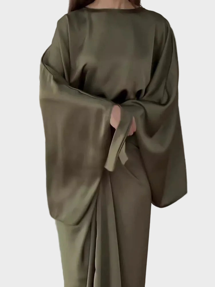 Maddy | Satin Batwing Sleeve Maxi Dress