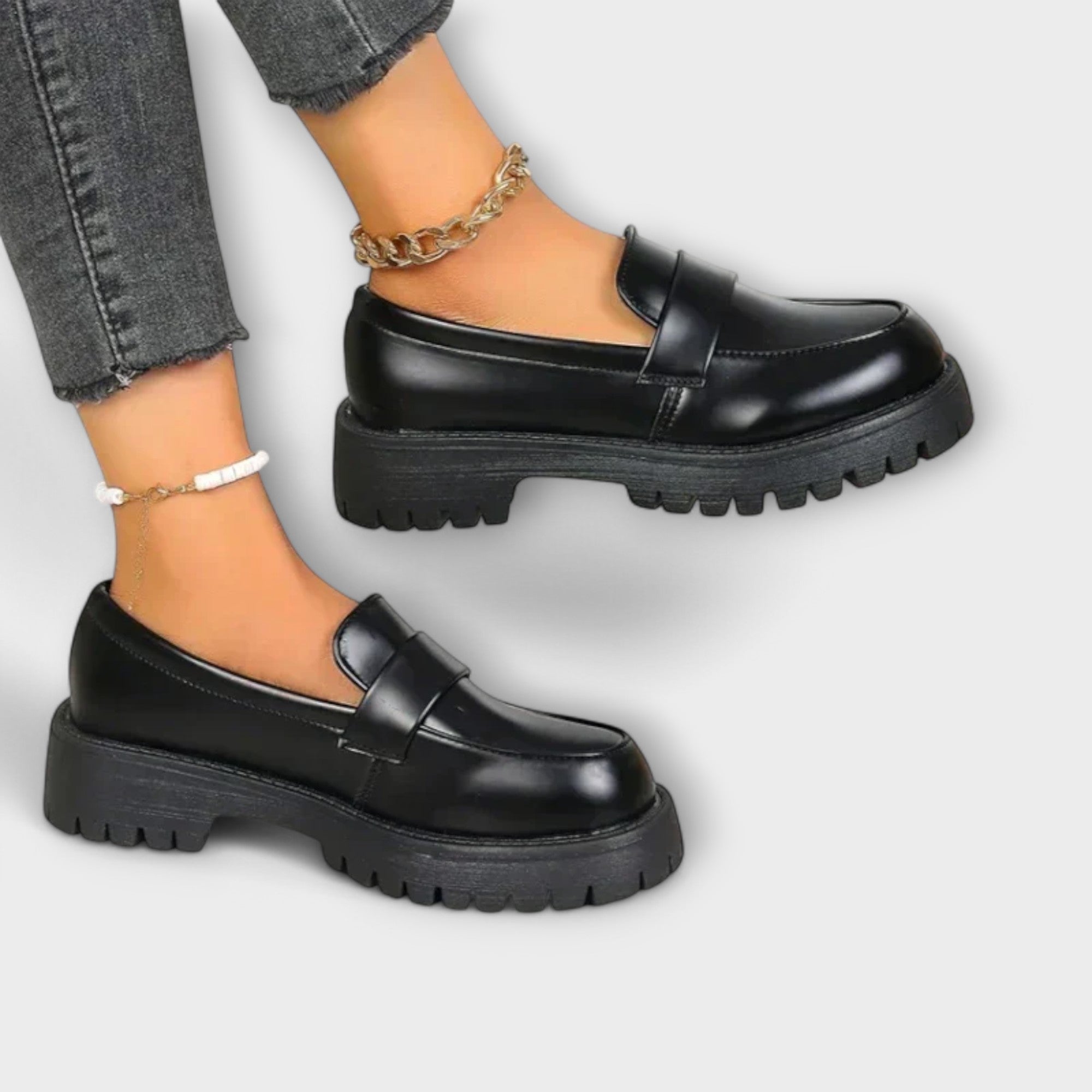 Women's Moccasins with Orthopedic Design and Satin Heel