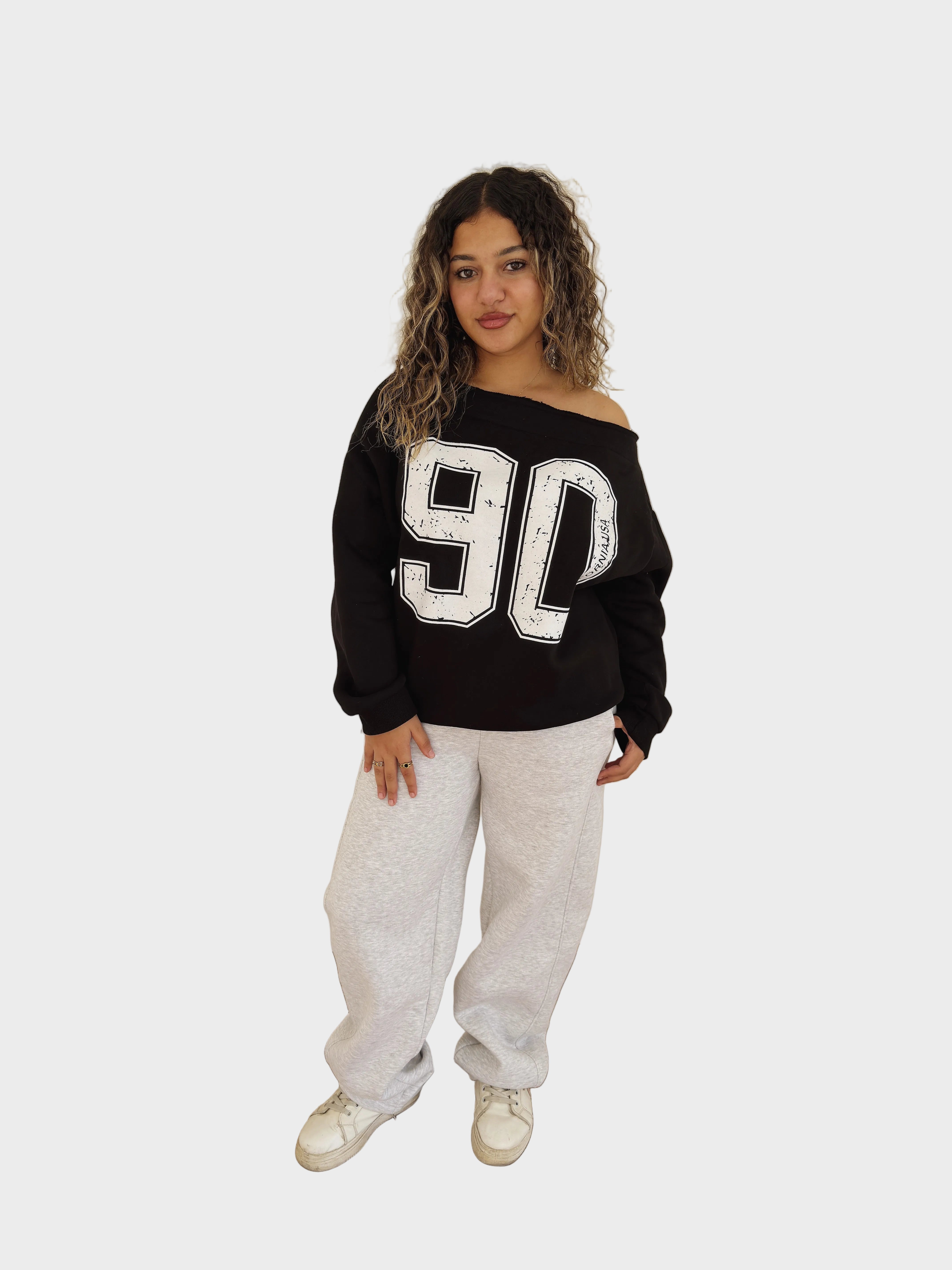 Nadeine | Off-Shoulder Sweatshirt 90