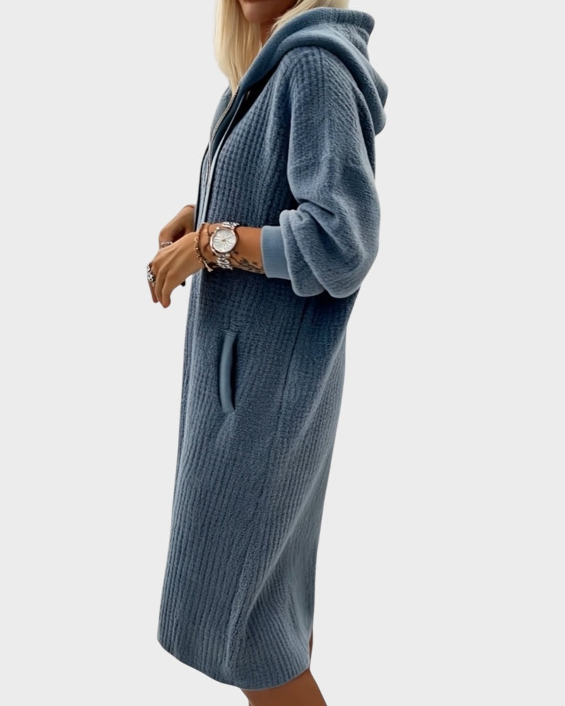 Casual knitted sweatshirt dress with hood and honeycomb pattern