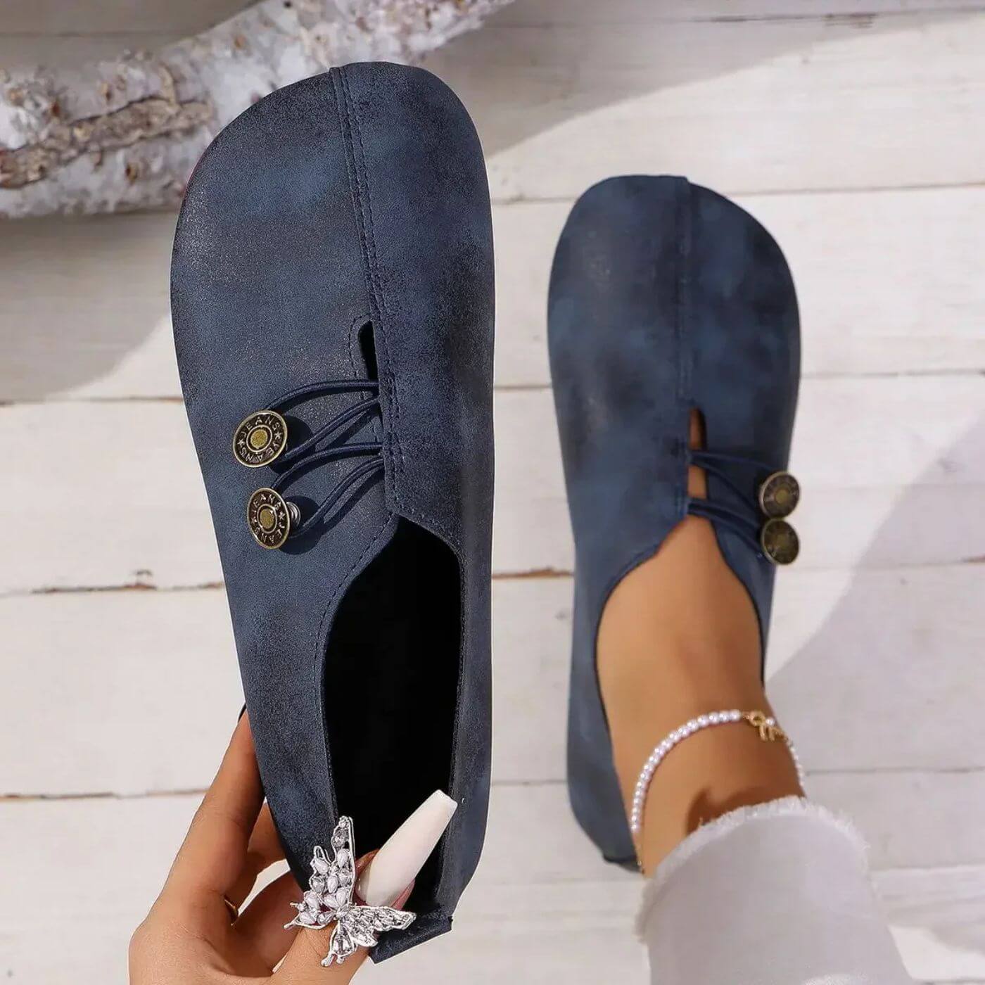 The Poise | wide-fitting orthopedic shoes