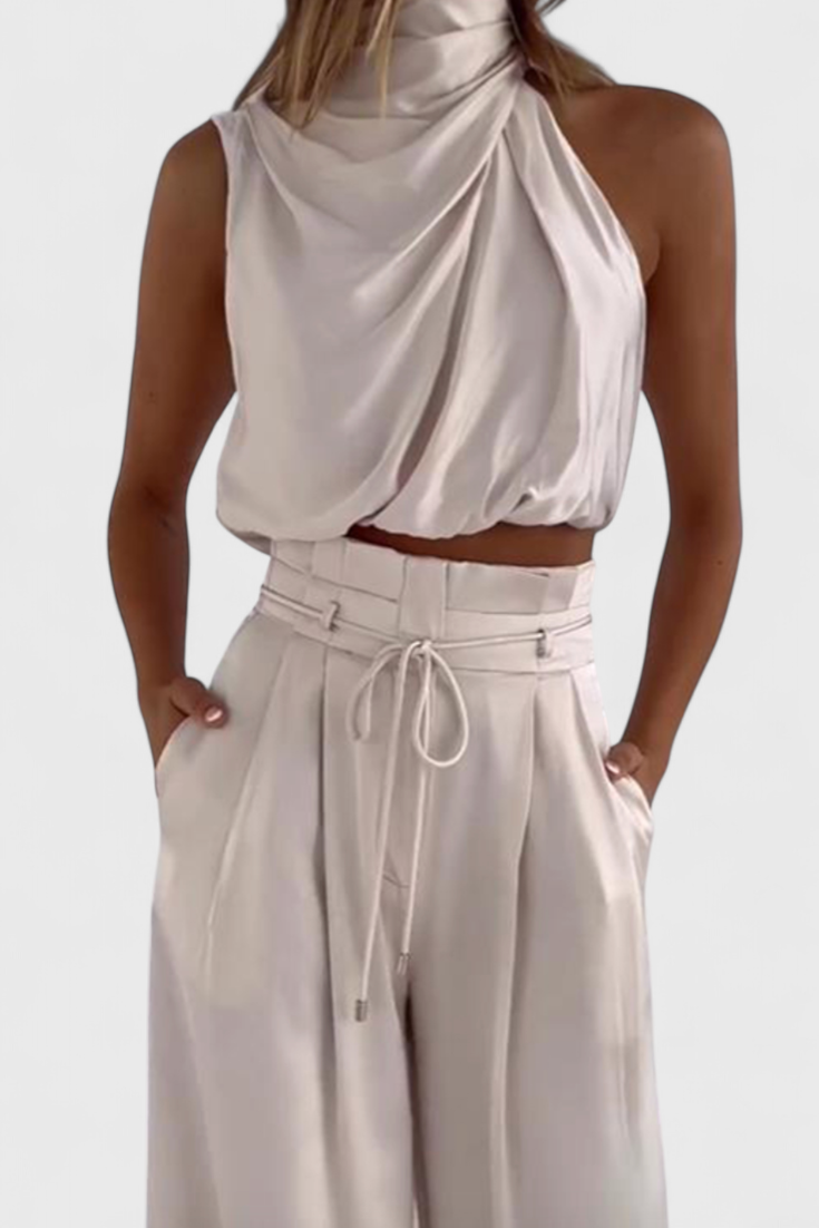 Helira Soft and Lightweight Two-Piece Set