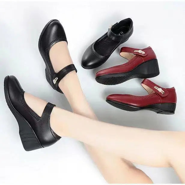 Lydia – stylish shoes with a medium heel and comfort