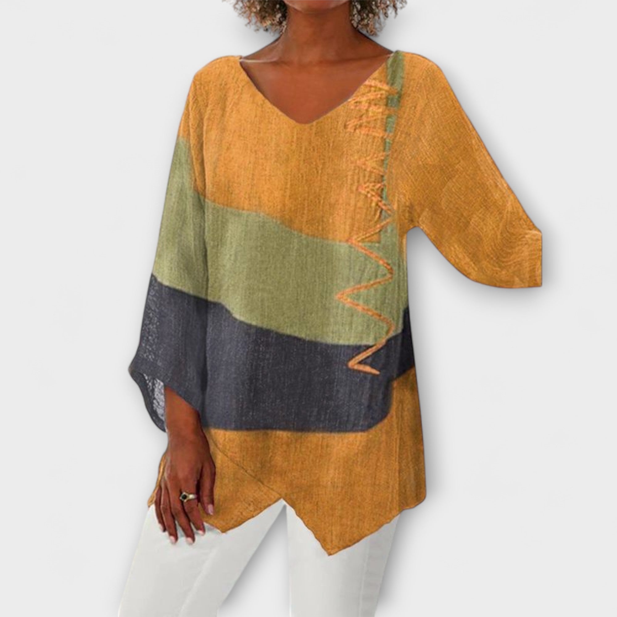 Cloe – Creative tunic with V neckline