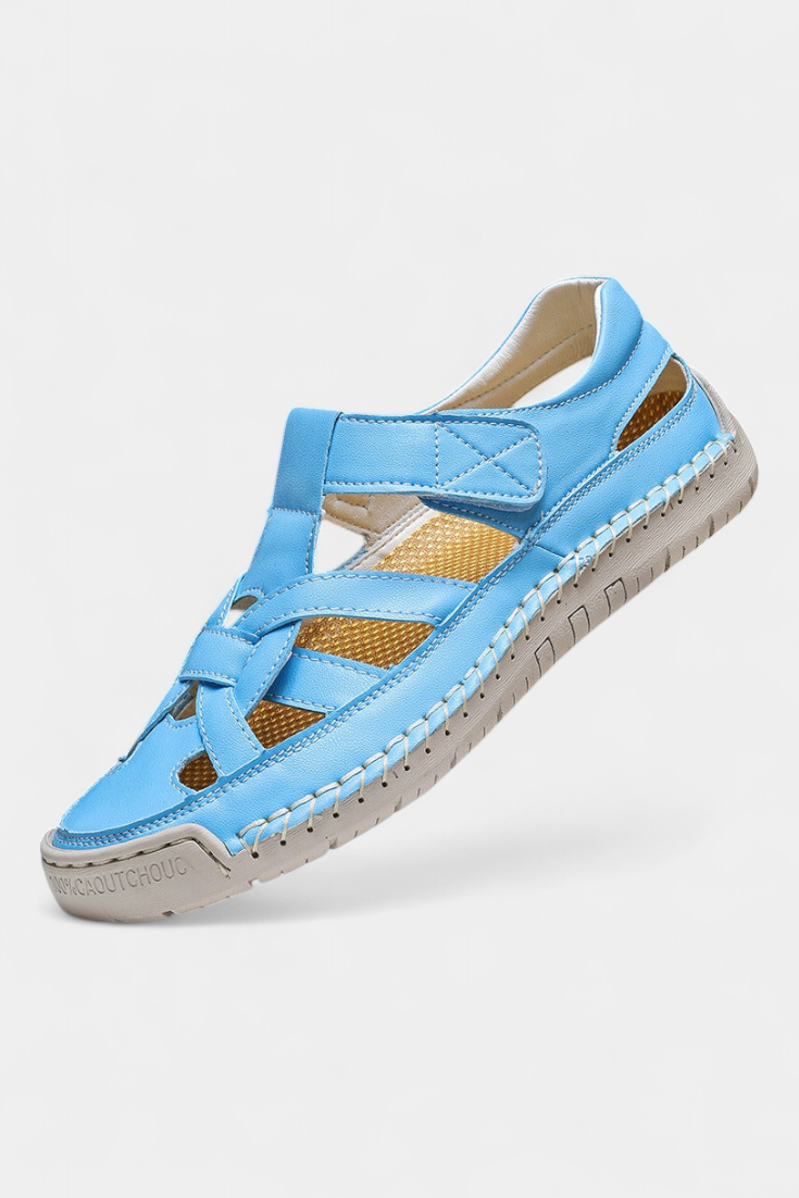 Kaia ergonomic sandals made of synthetic leather with side cutouts