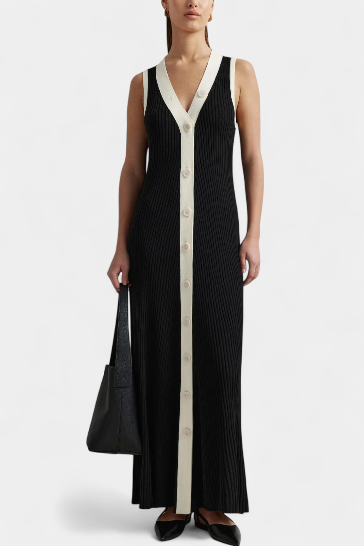 Brielle Sleeveless Knitted Dress with V-Neck and Contrast Buttons