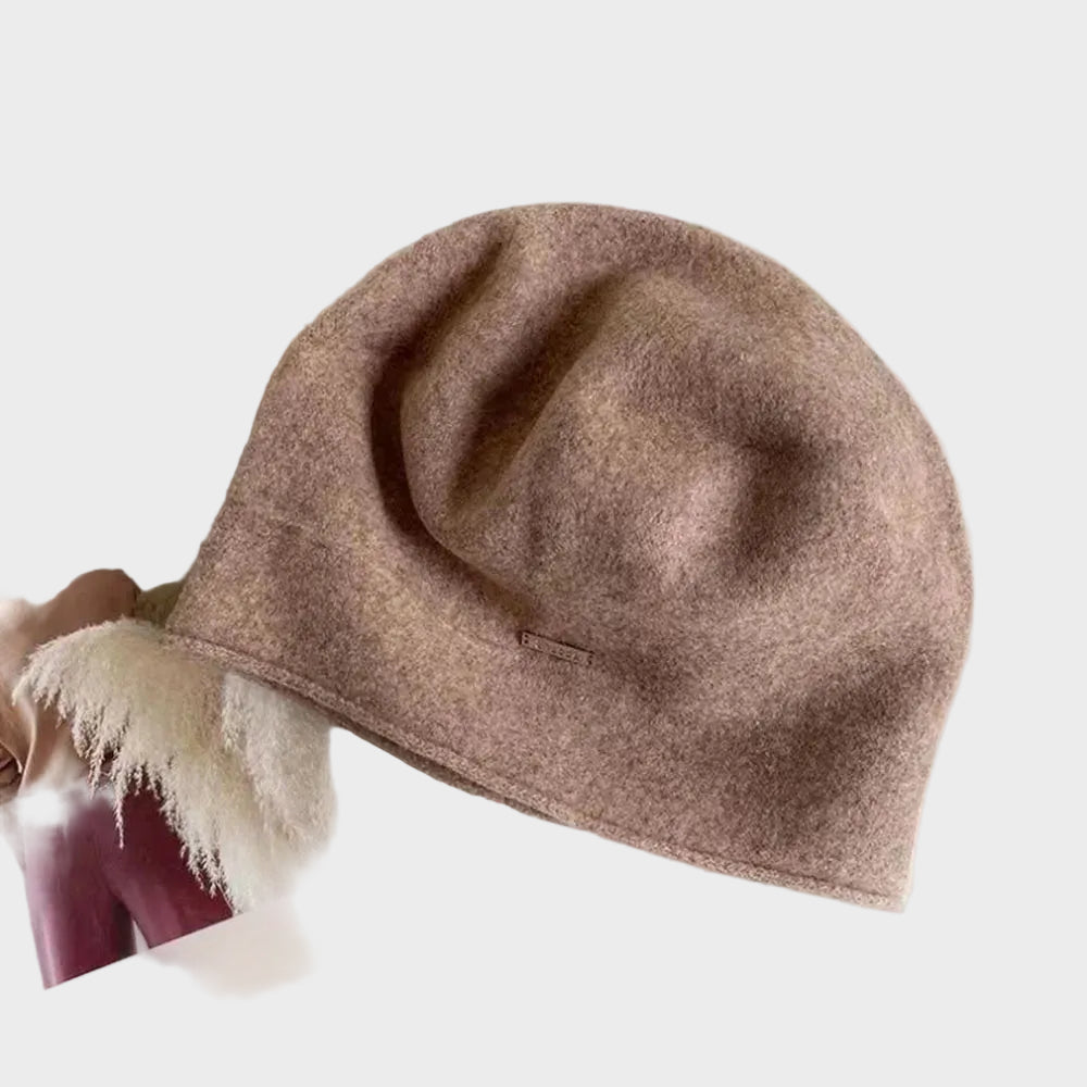 Suz - Soft cashmere blend beanie in a relaxed fit