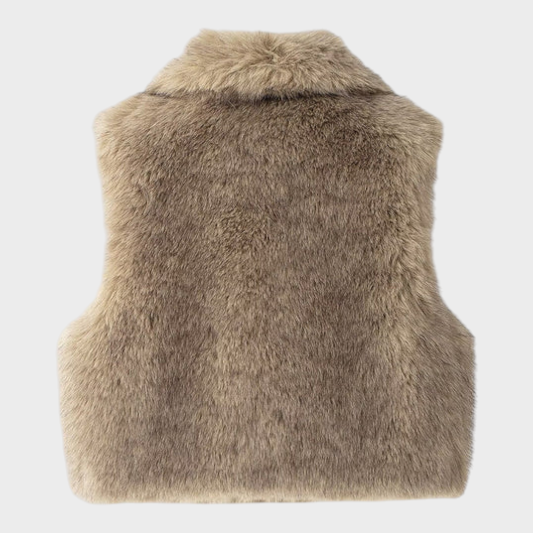 Wilhelmina | Gileko Made of Synthetic Fur without Belt