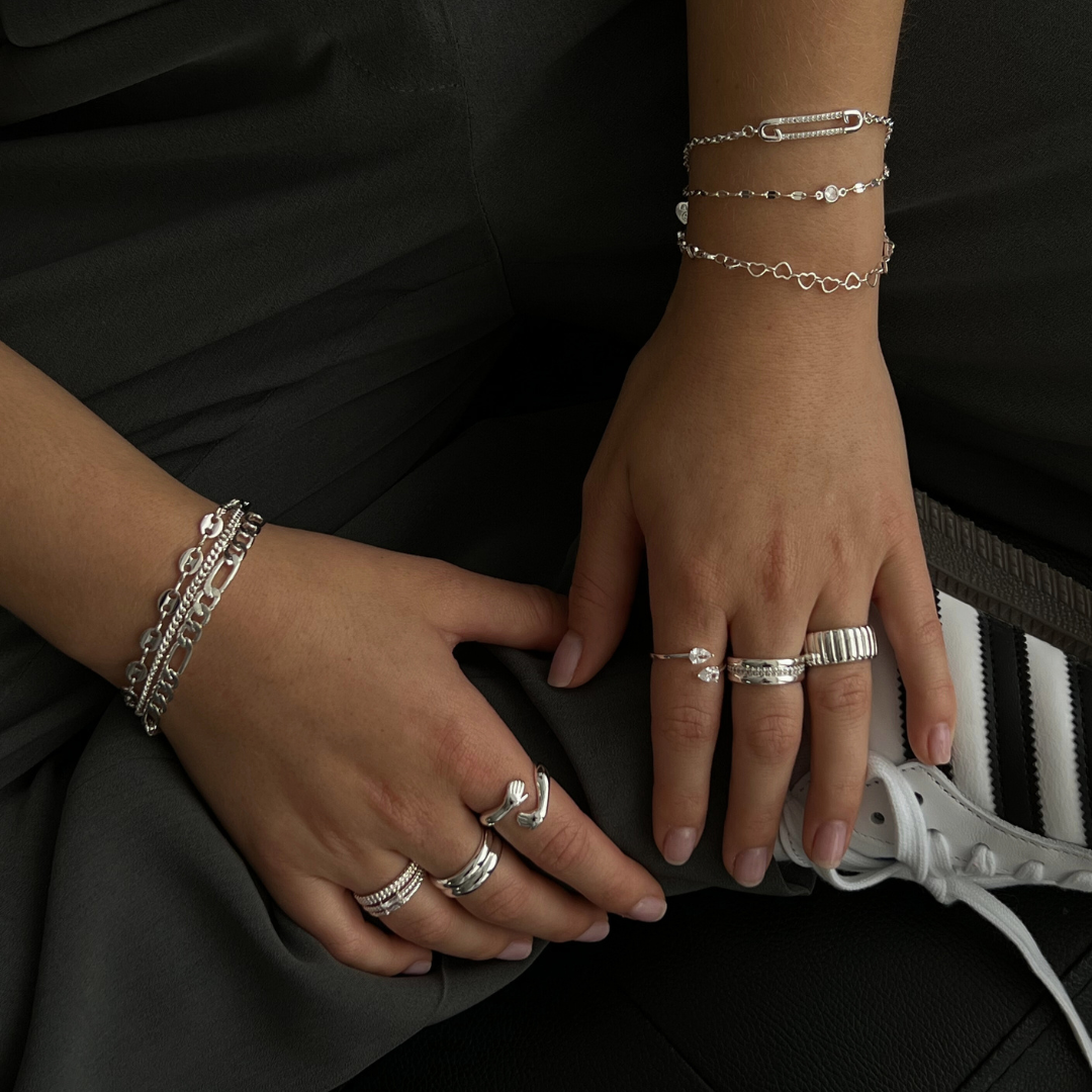 Embrace Ring