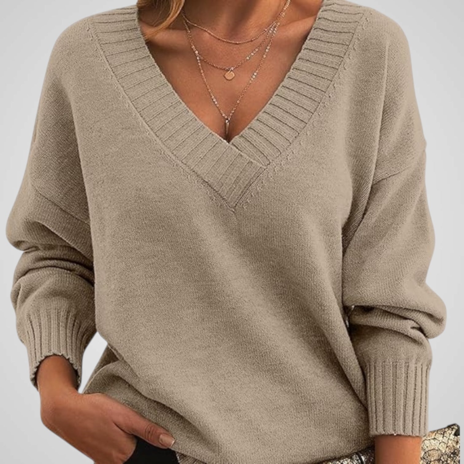 Annie | Chic V-Neck Cashmere Sweater