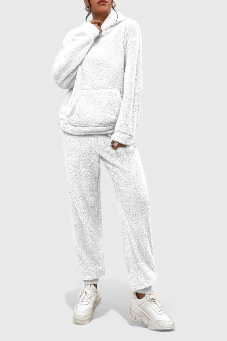Billie Wonderfully Soft Teddy Lounge Set